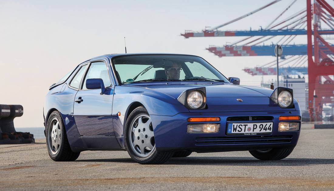 porsche-944-overview