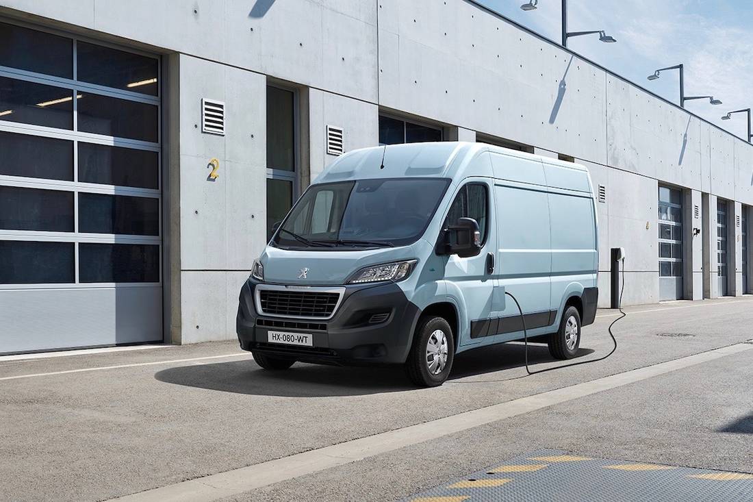 Peugeot Boxer AS24 4