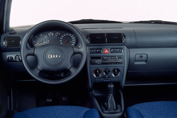 Audi A3 / 8L BJ 2000-2003 Schonbezüge für die Vordersitze, 149,99 €