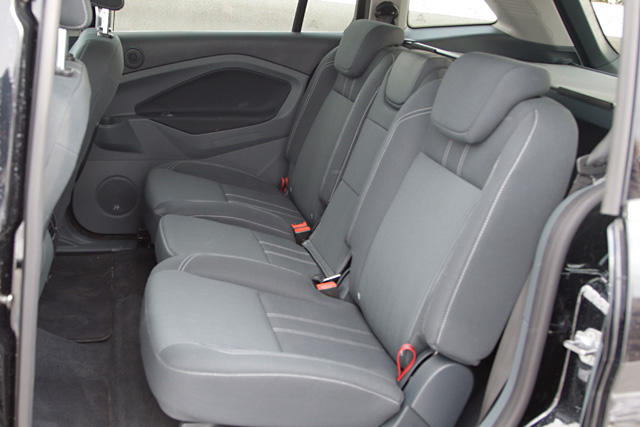 Test Ford Grand C Max 2 0 Tdci Autoscout24