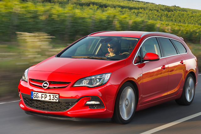Erster Test Opel Astra 2 0 Biturbo Cdti Modelljahr 2013