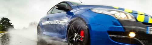 Message Gendarmerie Les Megane Rs Remplacent Les Subaru Wrx
