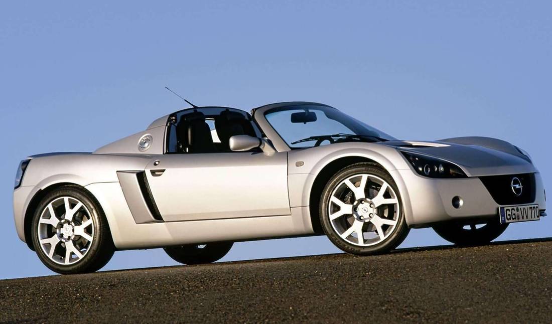 opel-speedster-side