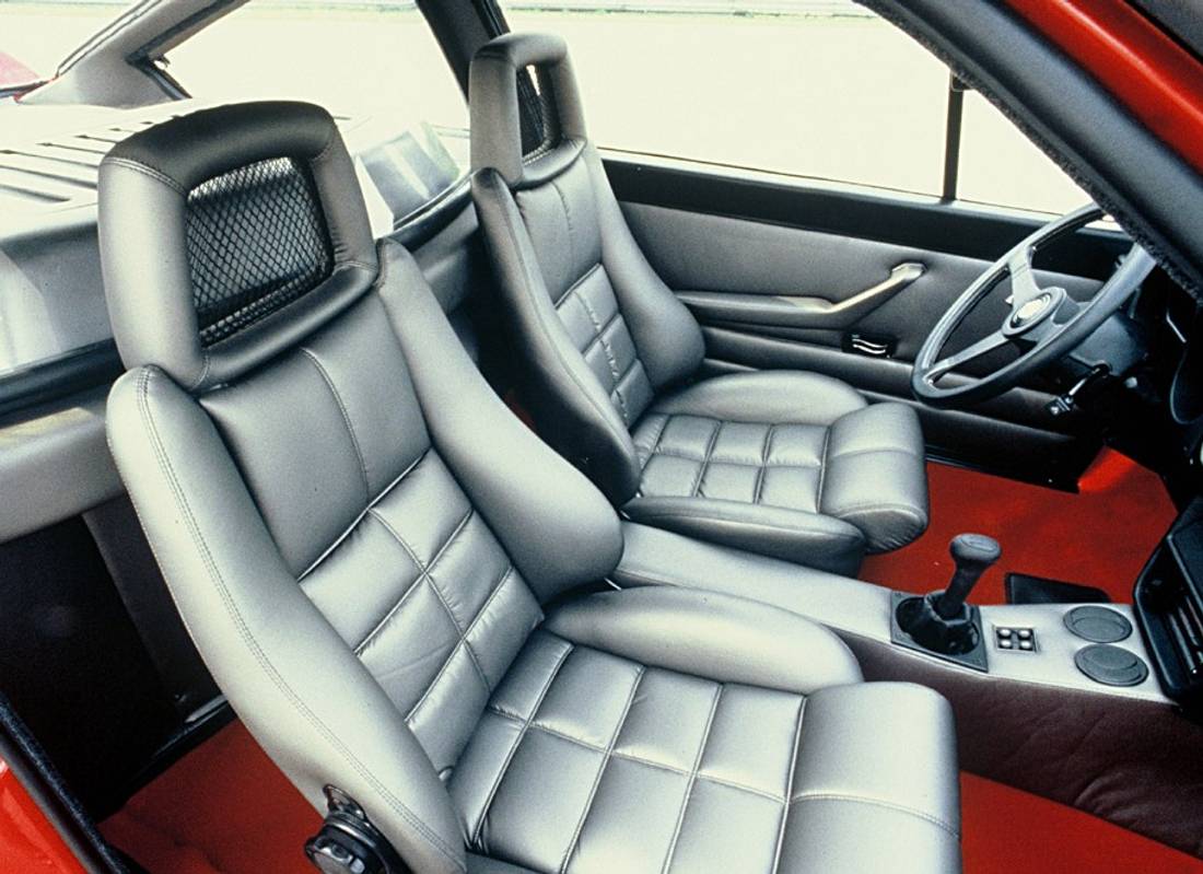alfa-romeo-alfasud-seats