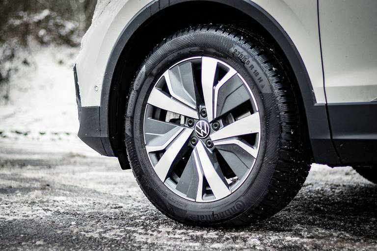 Volkswagen Tiguan eHybrid Tires