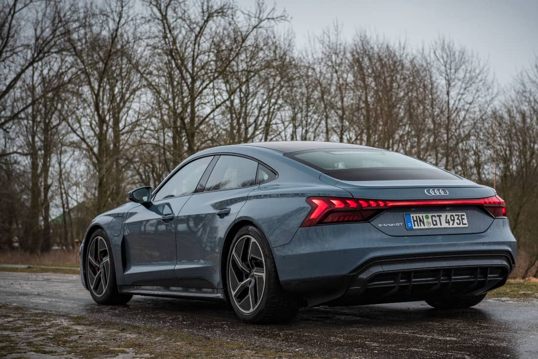Audi-e-tron-GT-Rear-Side