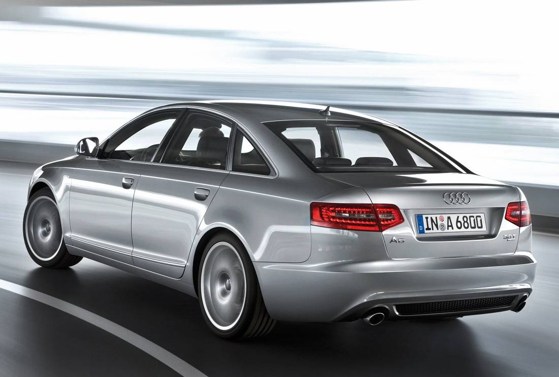 audi-a6-c6-2009-back