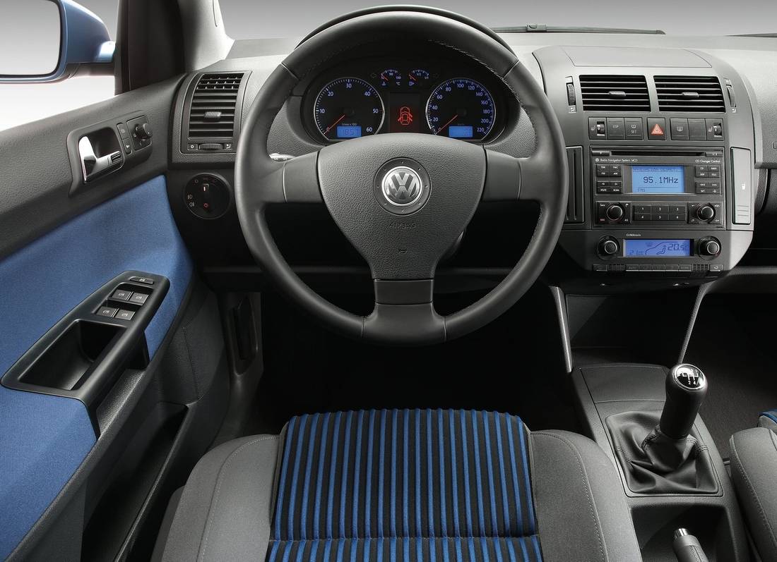 vw-polo-9n-interior