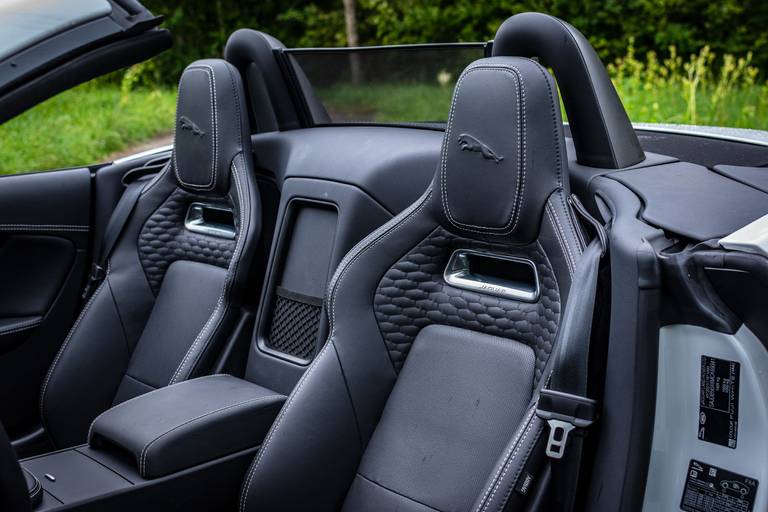 Jaguar-F-Type-P300-Rear-Seats